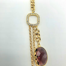 Carica l&#39;immagine nel visualizzatore di Gallery, Collana girocollo a tre fili con cristalli e charms colorati pendenti.