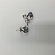 Carica l&#39;immagine nel visualizzatore di Gallery, Set, collana con ciondolo farfalla in strass e orecchini a lobo con strass