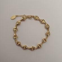 Carica l&#39;immagine nel visualizzatore di Gallery, Bracciale placcato oro del brand Sodini.