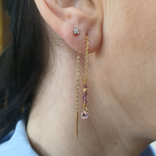 Carica l&#39;immagine nel visualizzatore di Gallery, Orecchini coppia saliscendi argento placcato oro e zirconi rosa